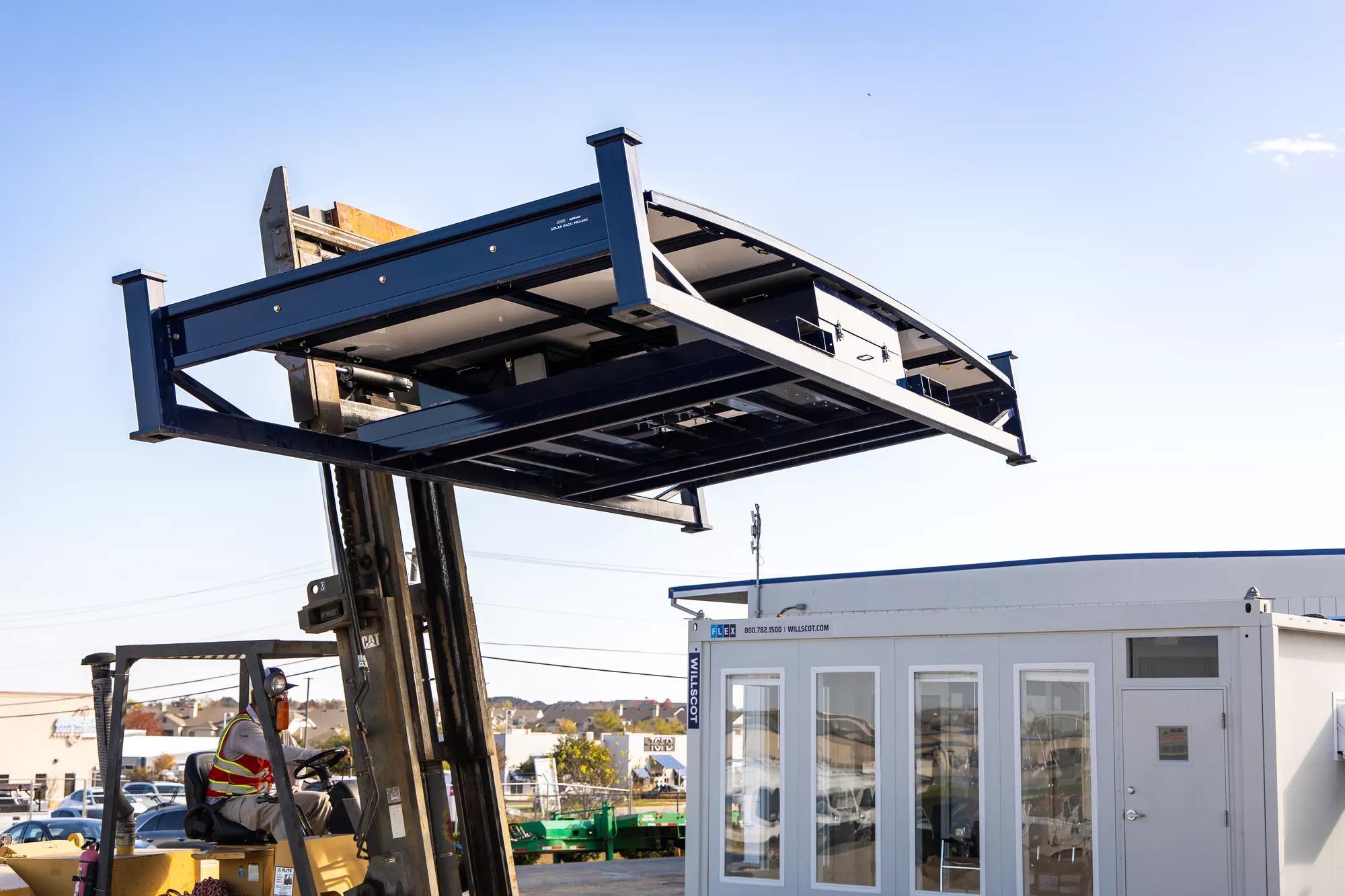 Solar-powered modular office in Austin