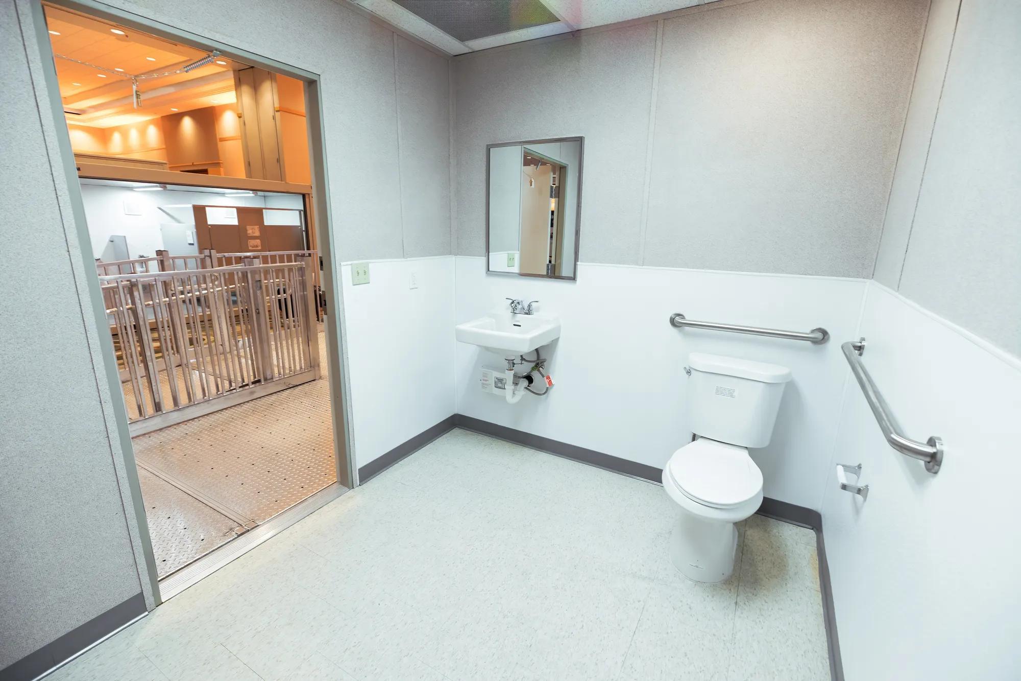 Event bathroom rentals